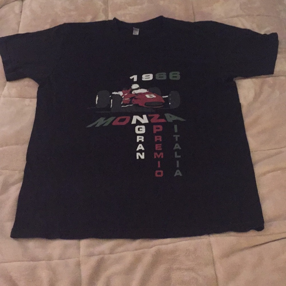 Men’s t-shirt